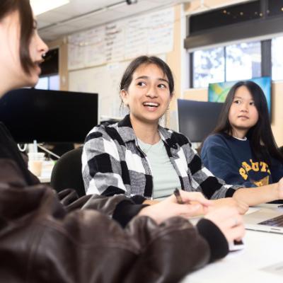 400x400 square image for newsletter archive page